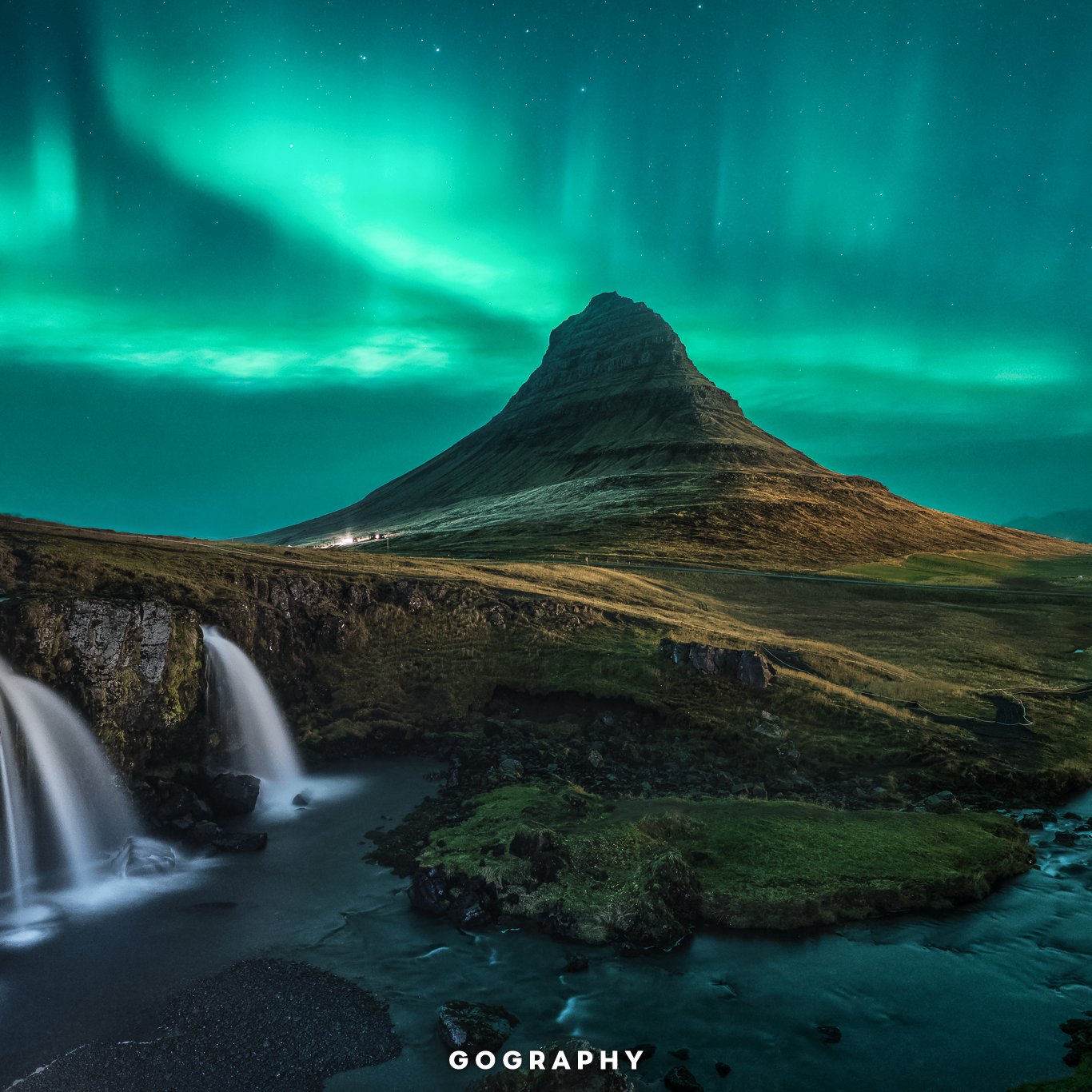 GG-Iceland Autumn-1057850718 1-1